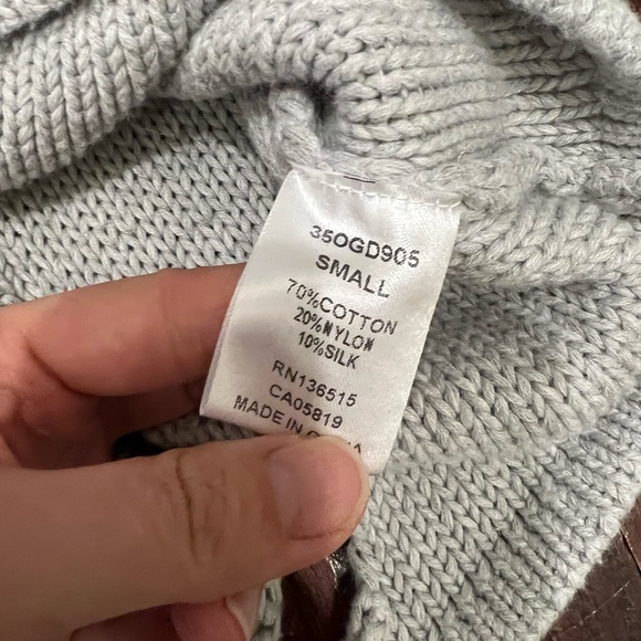 One Grey Day Blaine Sweater in light grey - Picture 5 of 10